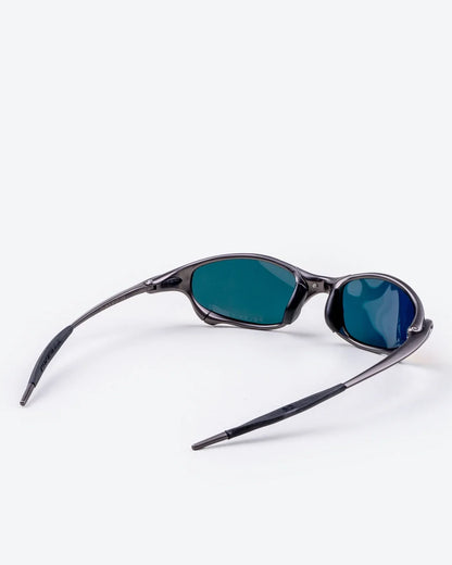 PHANTOM - Ruby Polarized Lenses, Carbon Frame
